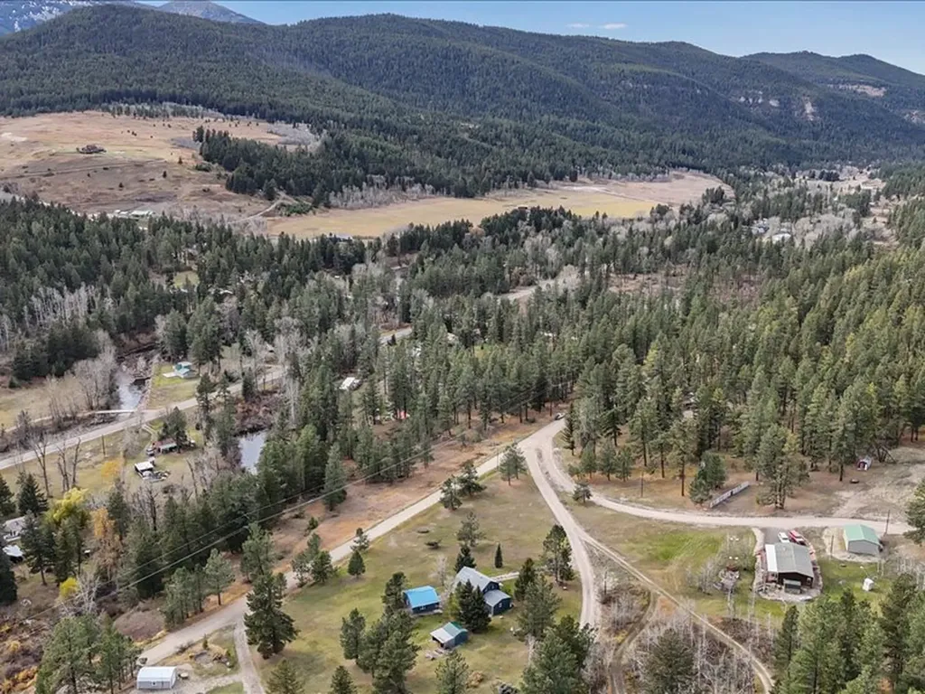 47 Dav Loop Road Monarch MT 59463