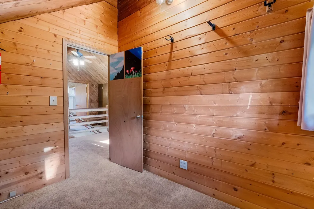 297 Pistol Lane Victor MT 59875
