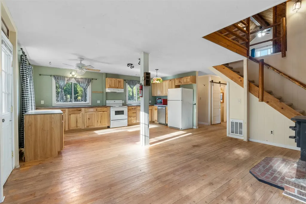 297 Pistol Lane Victor MT 59875