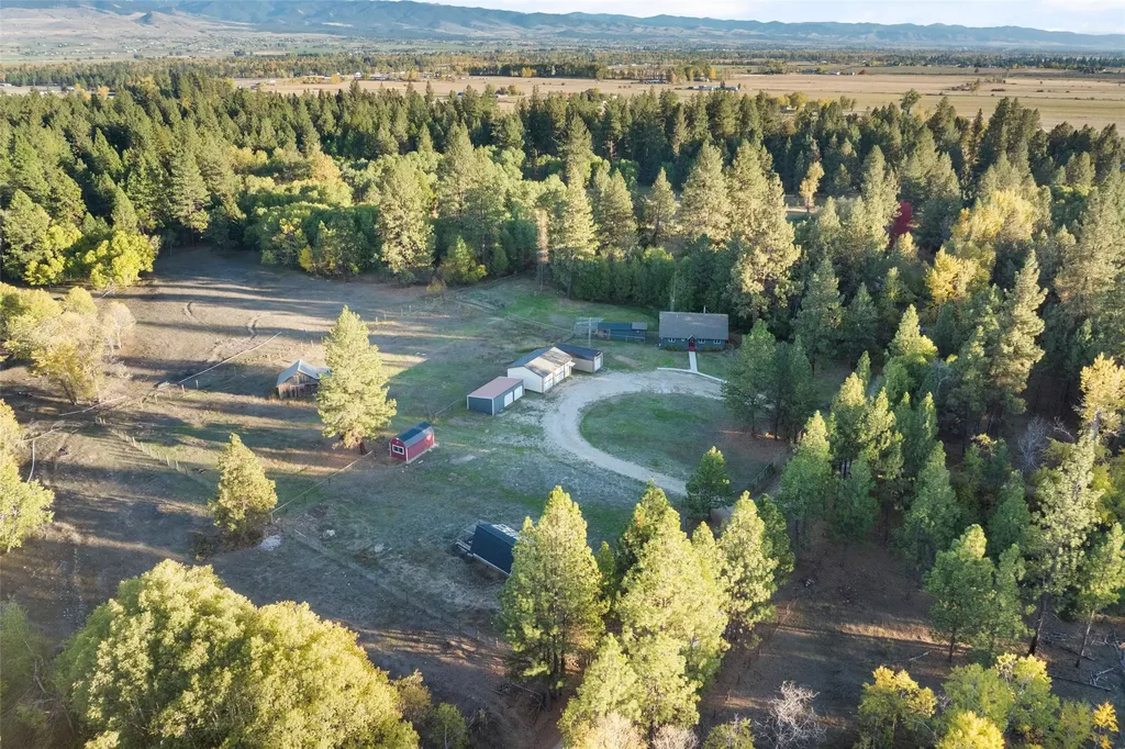 297 Pistol Lane Victor MT 59875