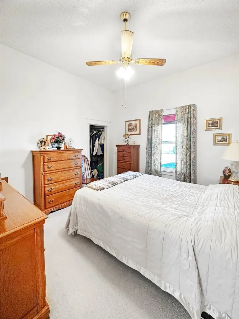 19 1st Street W Kevin MT 59454
