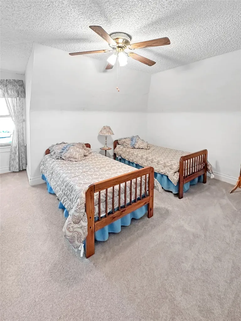 19 1st Street W Kevin MT 59454