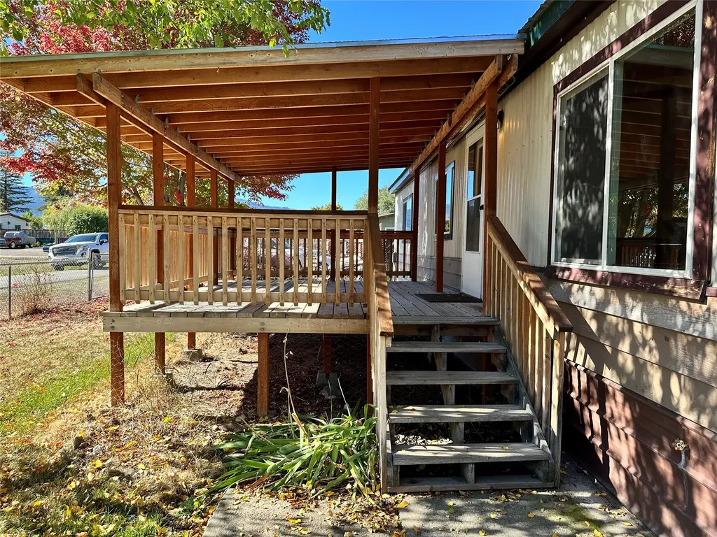 104 Graceland Drive Plains MT 59859