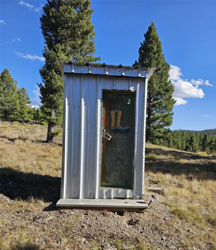 161 Powder Horn Road Helmville MT 59843