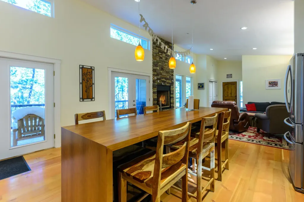 209 Solitude Lane Rexford MT 59930