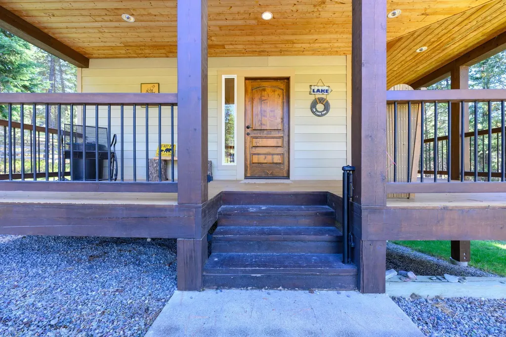 209 Solitude Lane Rexford MT 59930