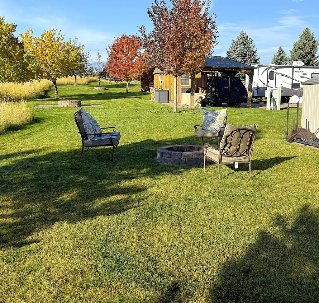 210 Kingfisher Loop Eureka MT 59917