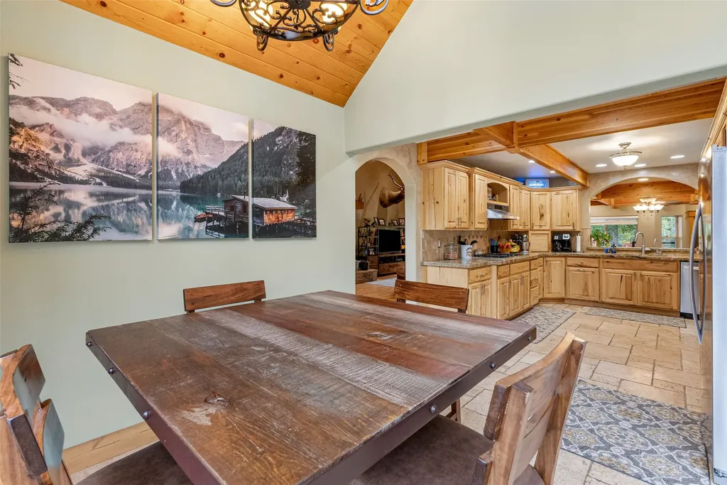 895 W Cow Creek Road Hamilton MT 59840