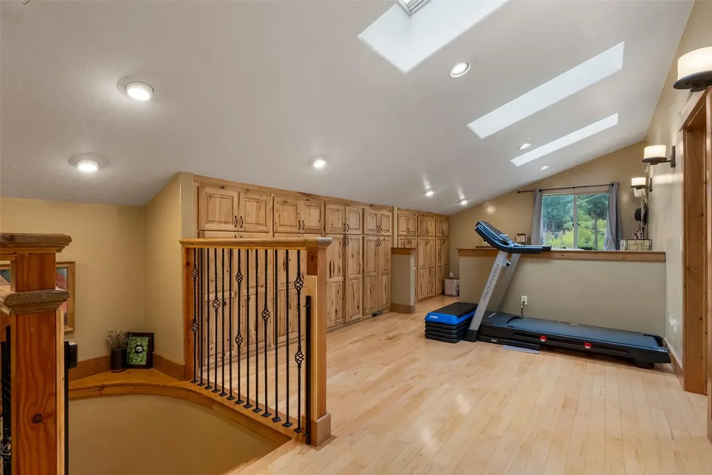 895 W Cow Creek Road Hamilton MT 59840