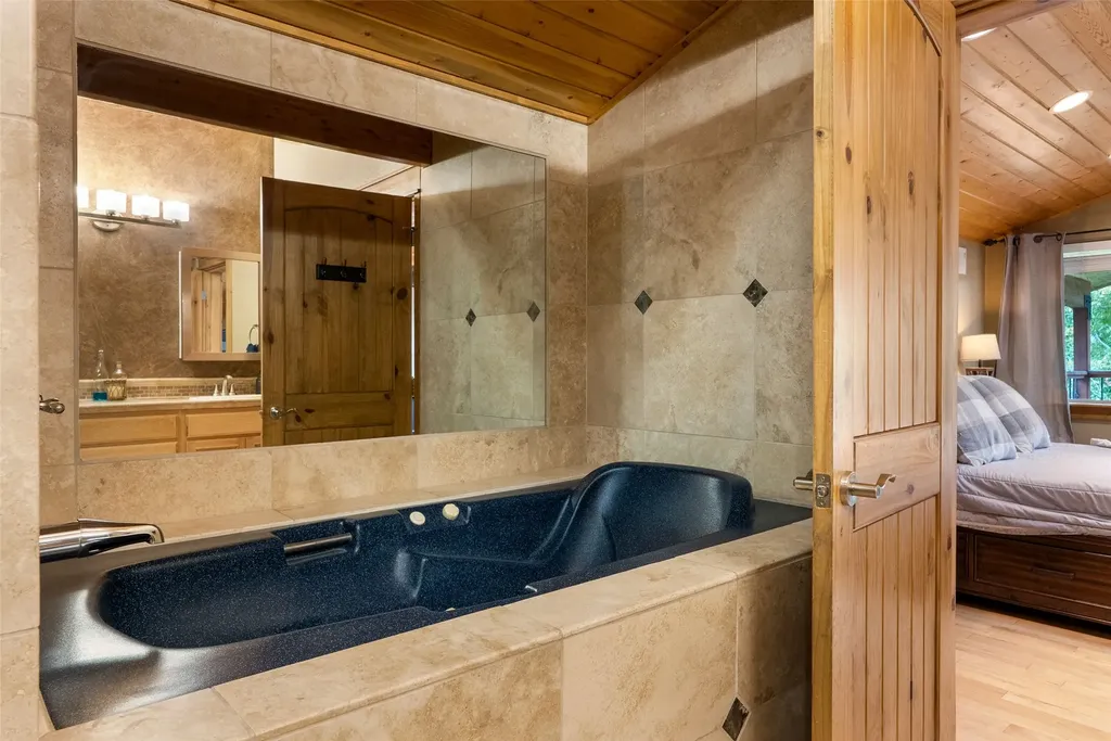 895 W Cow Creek Road Hamilton MT 59840