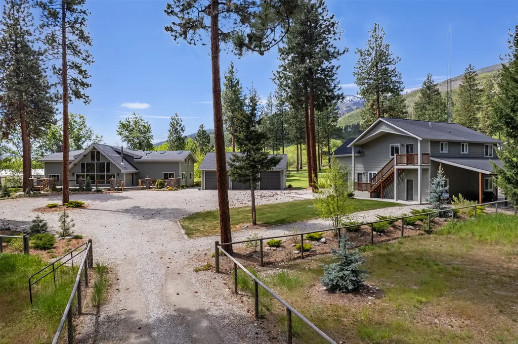 895 W Cow Creek Road Hamilton MT 59840