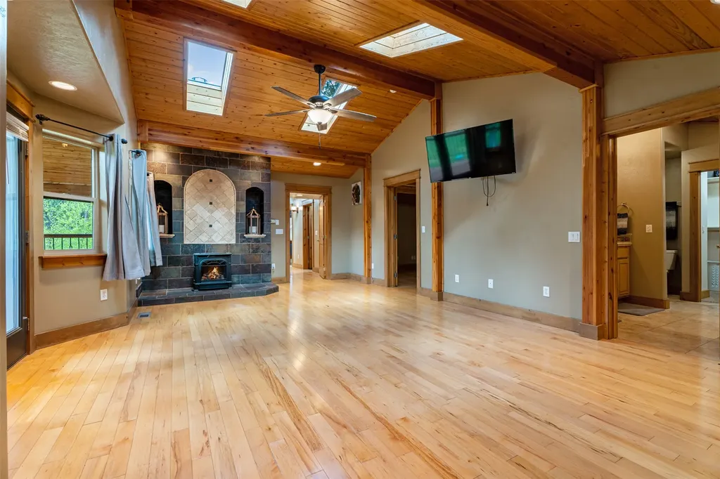 895 W Cow Creek Road Hamilton MT 59840