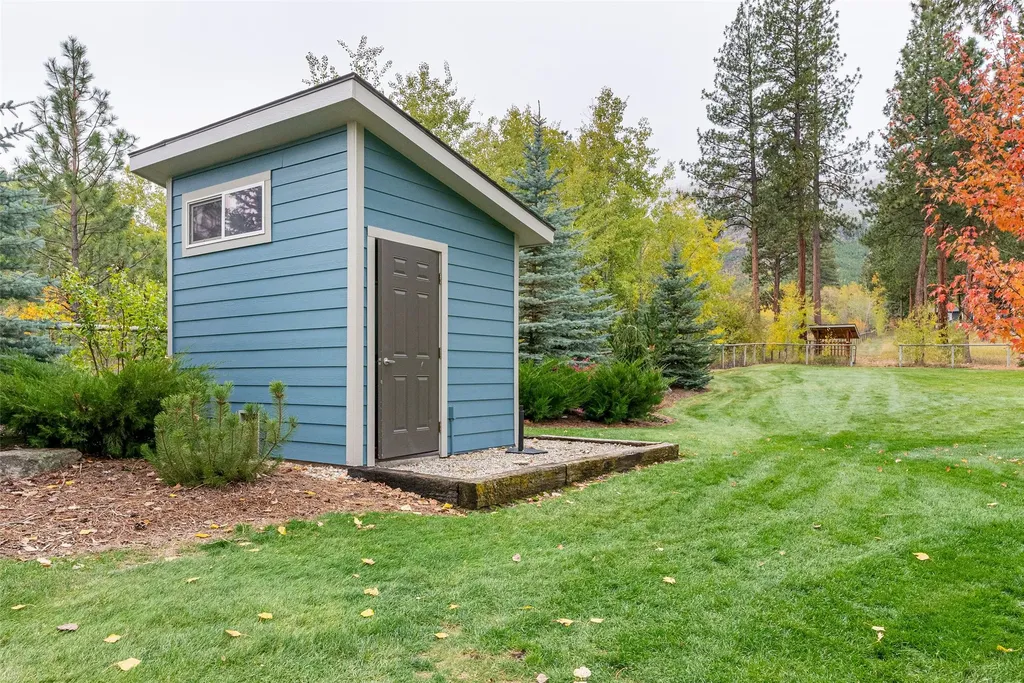 895 W Cow Creek Road Hamilton MT 59840