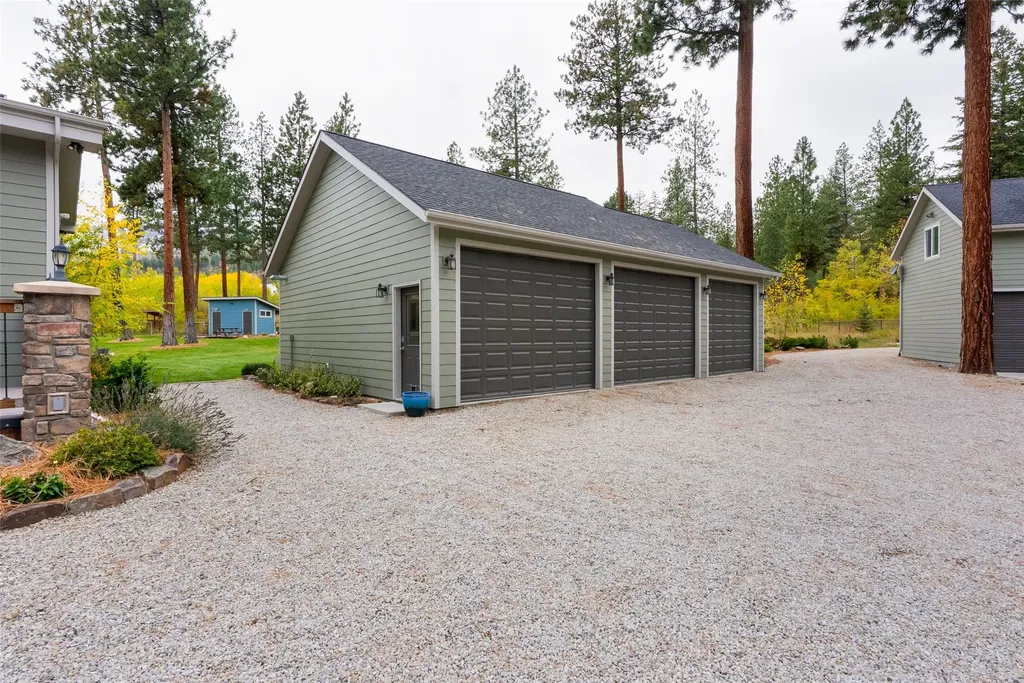 895 W Cow Creek Road Hamilton MT 59840