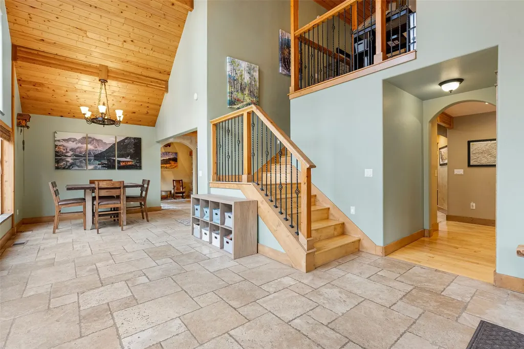 895 W Cow Creek Road Hamilton MT 59840