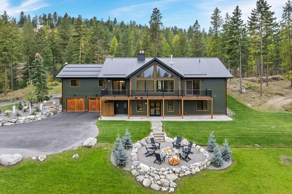 1395 Deer Creek Haven Lakeside MT 59922