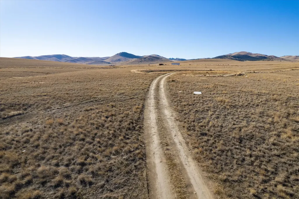 3925 Birdseye Road Helena MT 59602