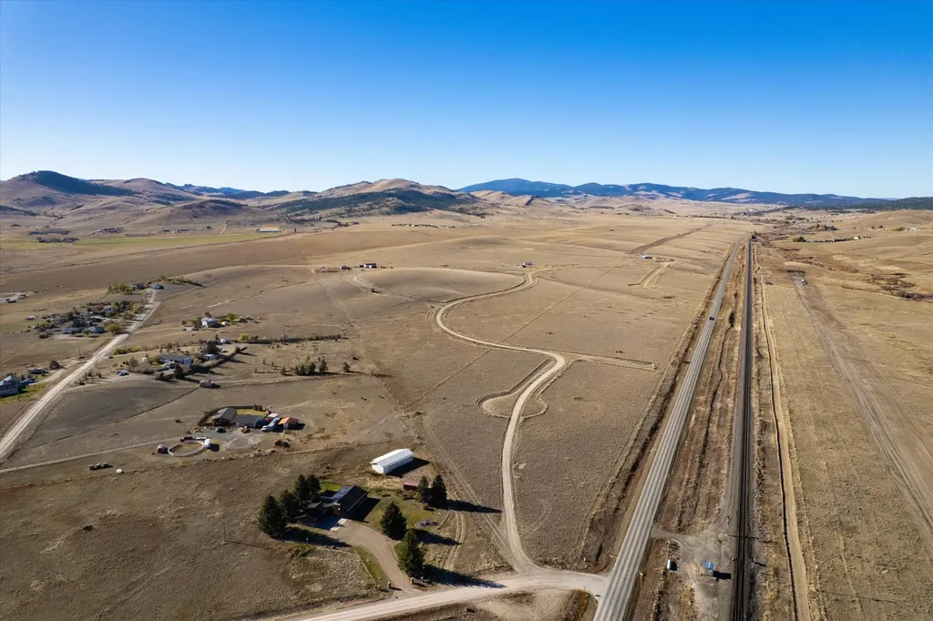 3925 Birdseye Road Helena MT 59602