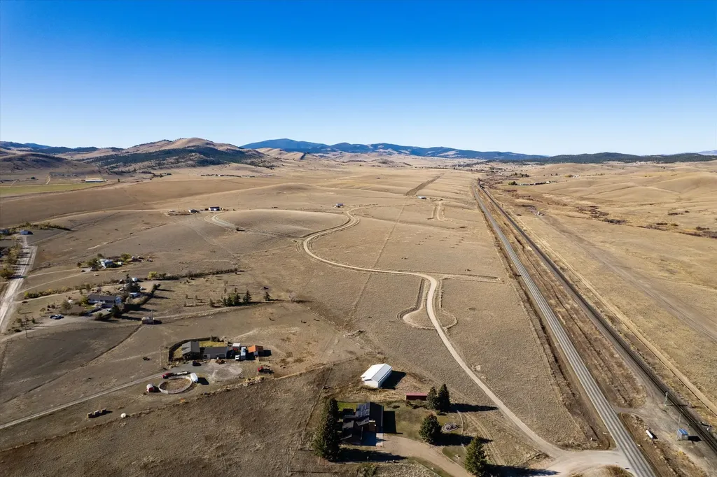 3925 Birdseye Road Helena MT 59602