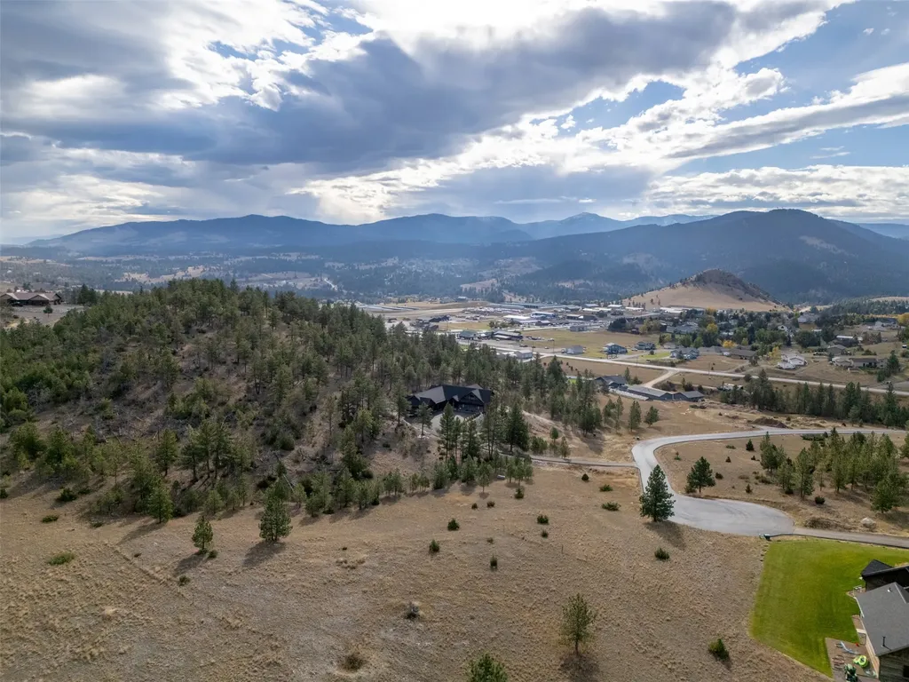 10 Raven Ridge Road Clancy MT 59634