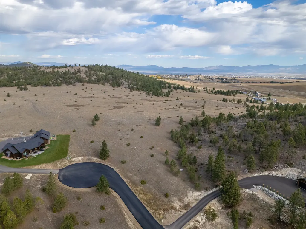 10 Raven Ridge Road Clancy MT 59634