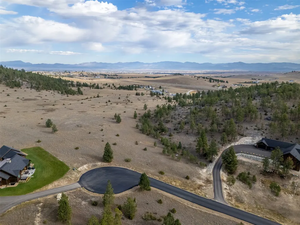10 Raven Ridge Road Clancy MT 59634