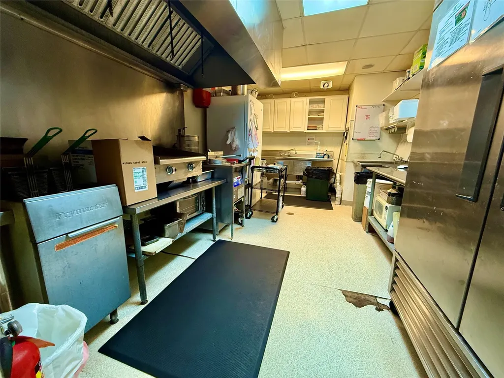11 E Washington Avenue Chester MT 59522