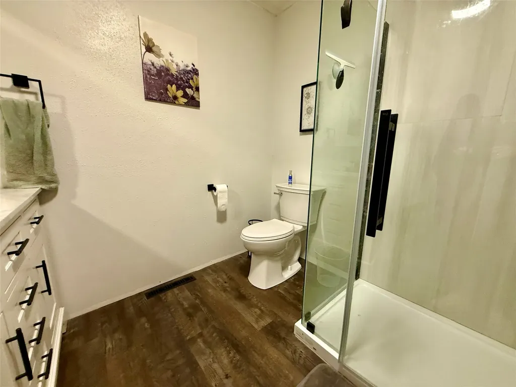 11 E Washington Avenue Chester MT 59522