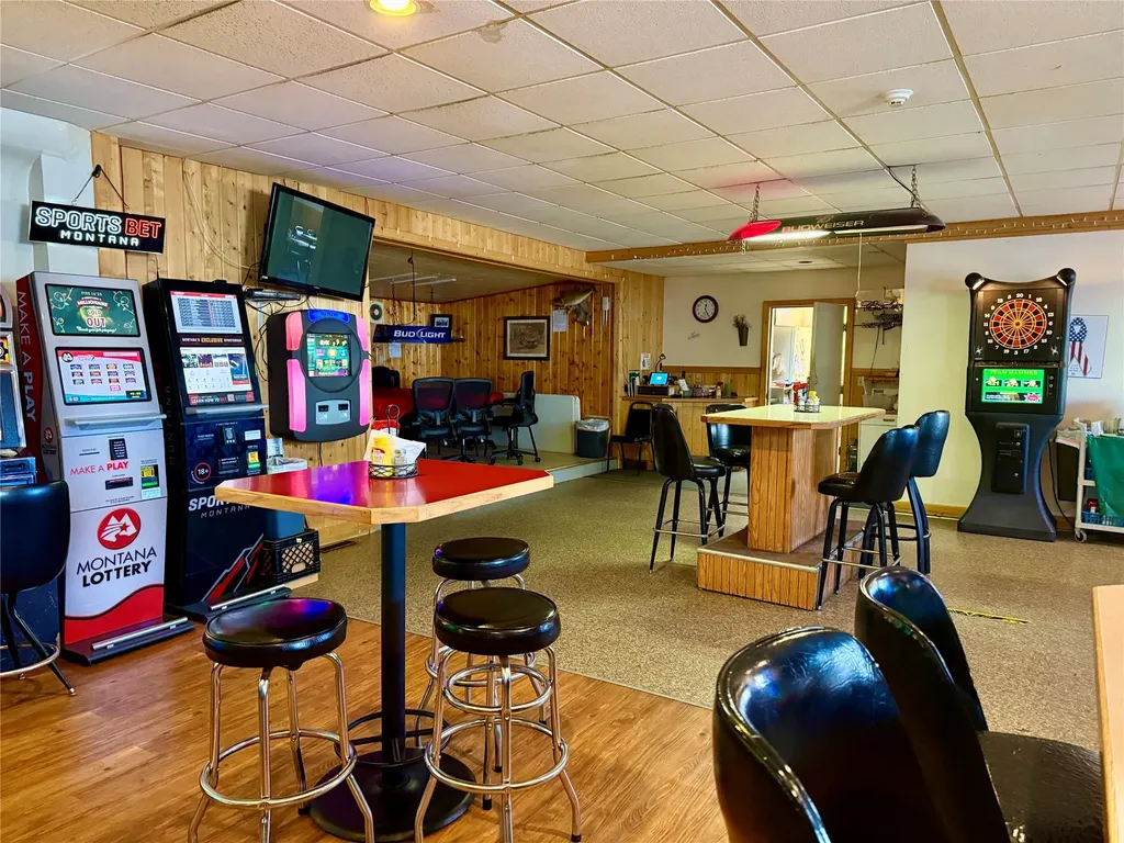 11 E Washington Avenue Chester MT 59522