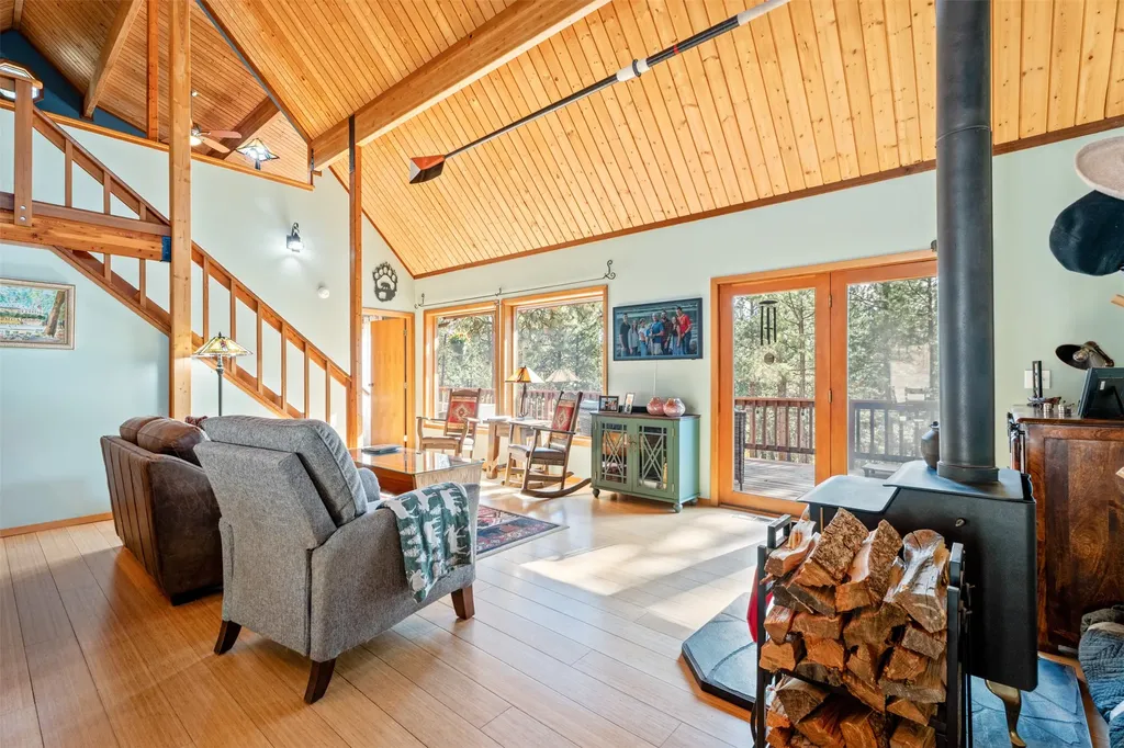 795 Bourne Lane Victor MT 59875