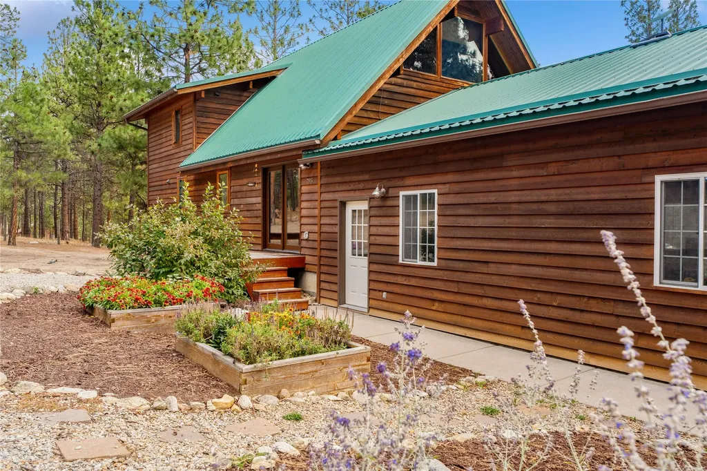 795 Bourne Lane Victor MT 59875