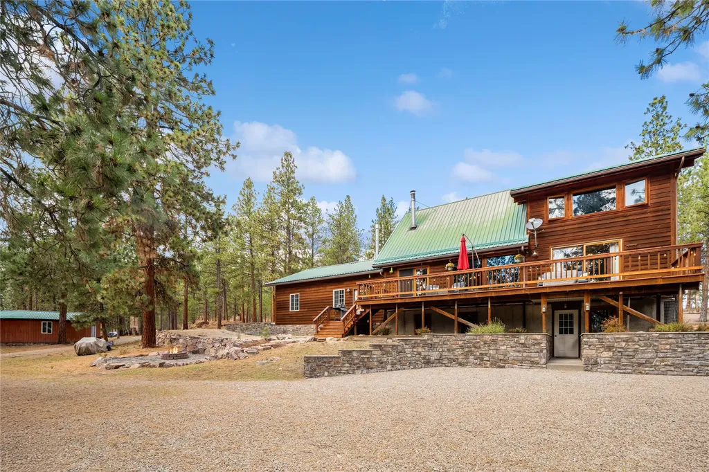 795 Bourne Lane Victor MT 59875