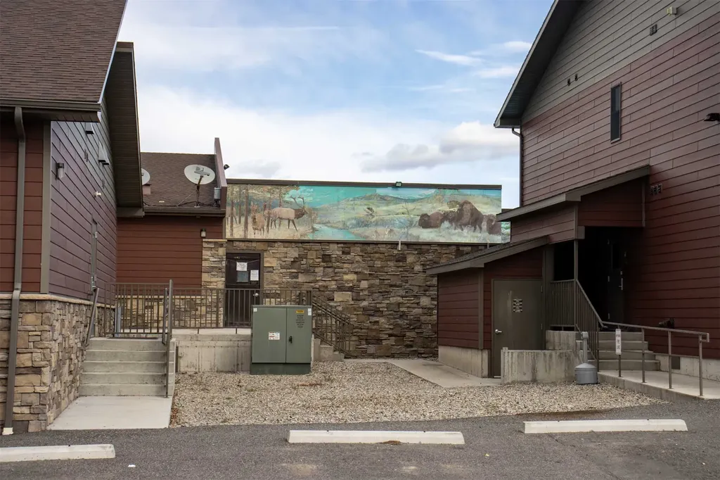 202 And 301 W Main Street White Sulphur Springs MT 59645
