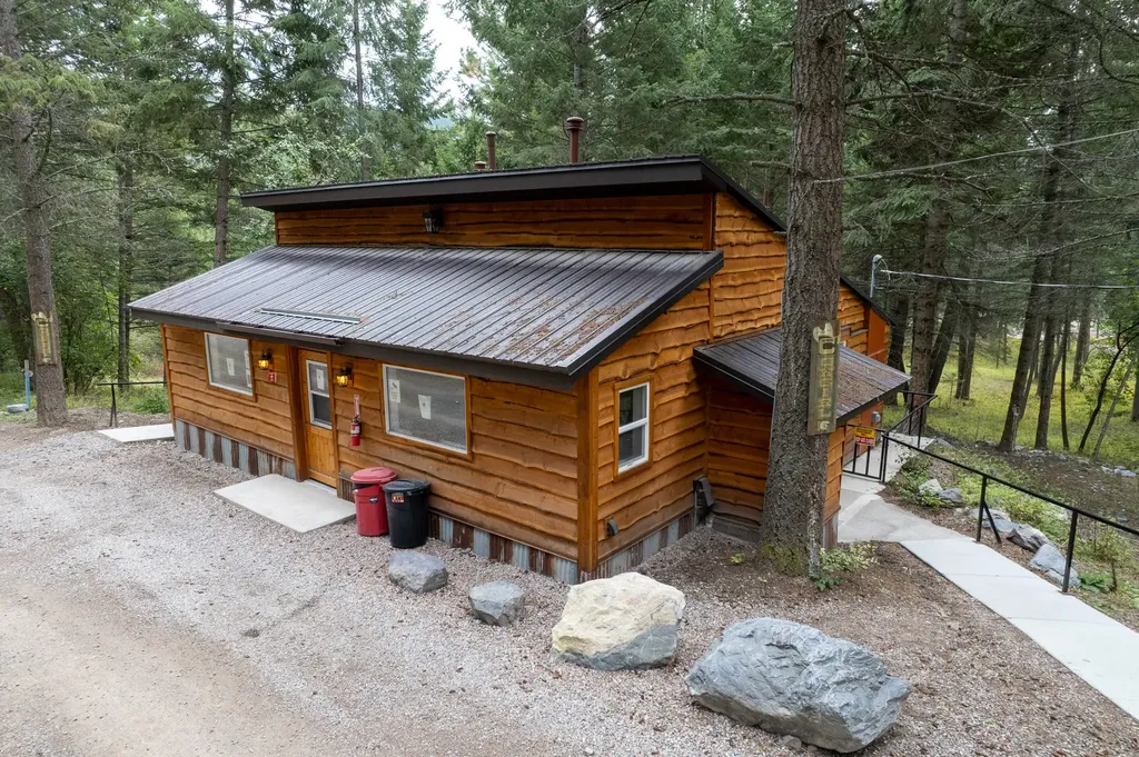 13779 Outback Lane Bigfork MT 59911