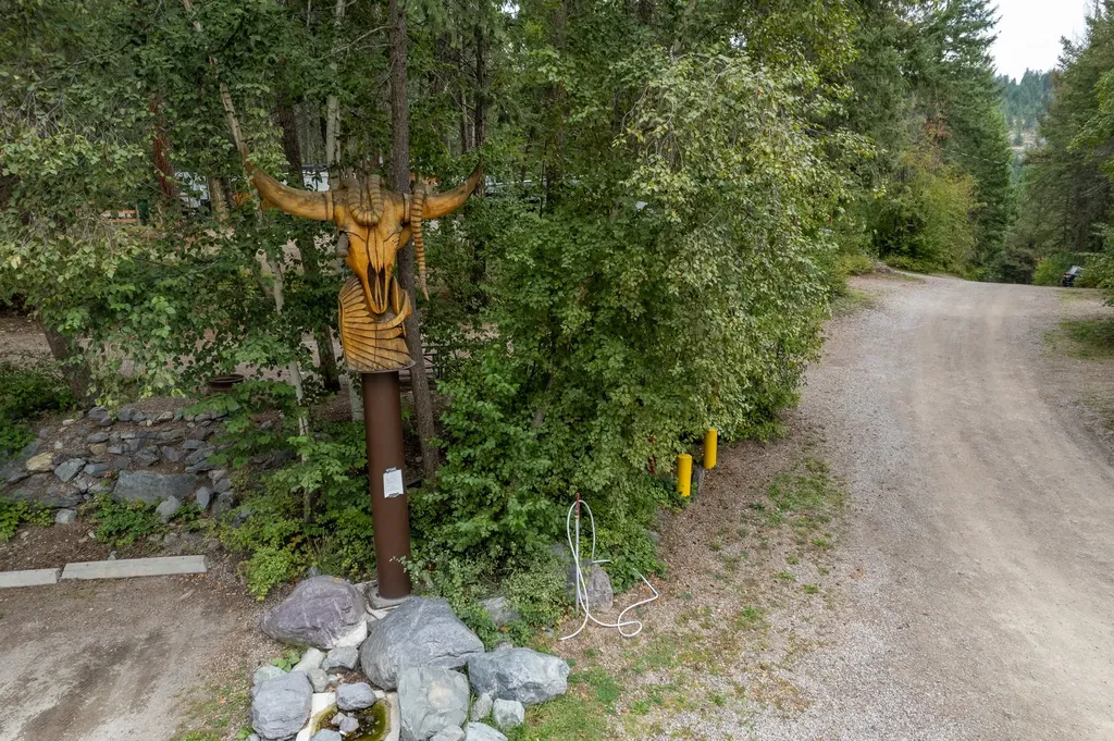 13779 Outback Lane Bigfork MT 59911