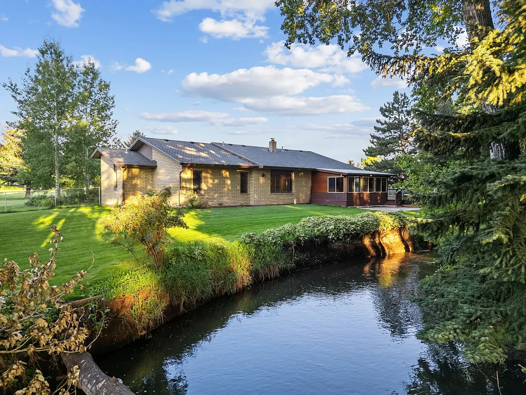26 Big Chief Trail Bozeman MT 59718