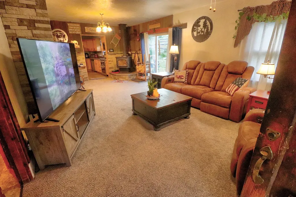 187 Edwards Gulch Road Drummond MT 59832