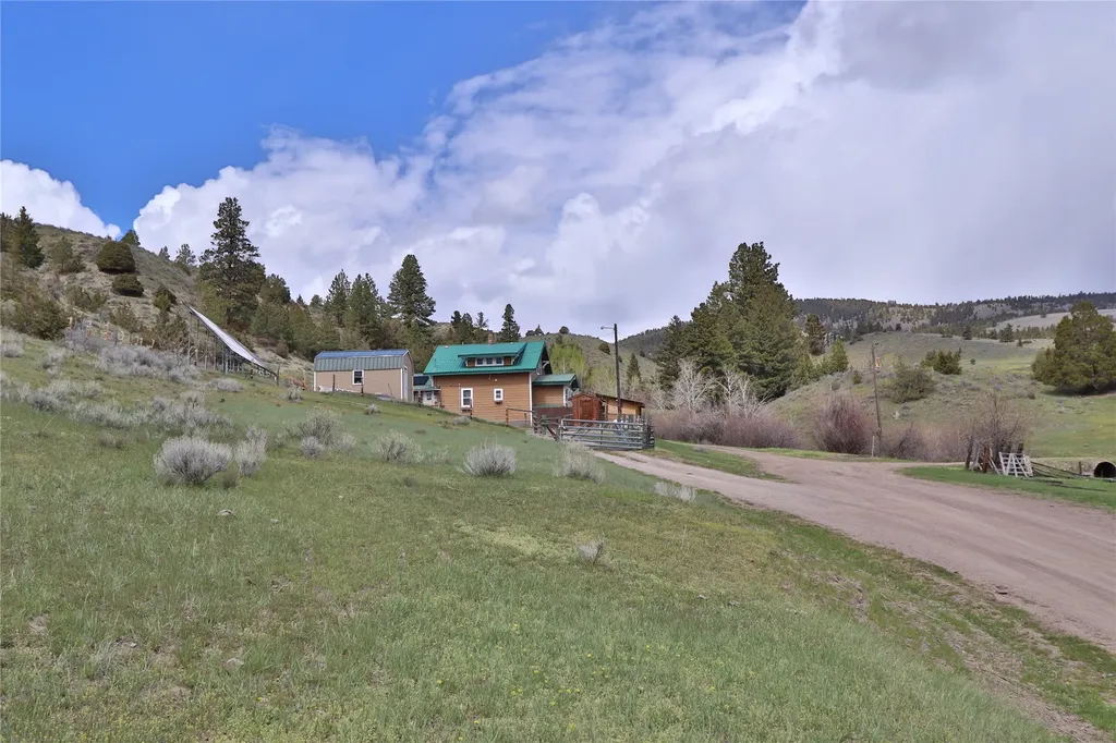 187 Edwards Gulch Road Drummond MT 59832