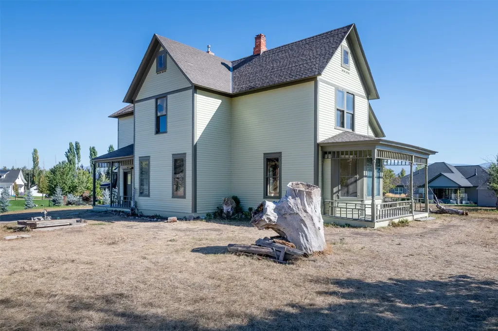296 Big Flat Road Missoula MT 59804