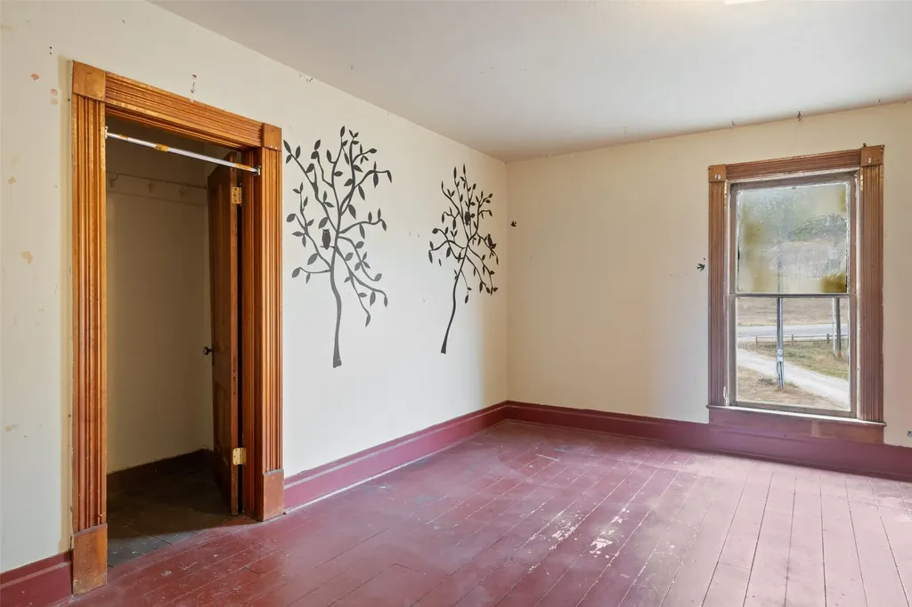 296 Big Flat Road Missoula MT 59804