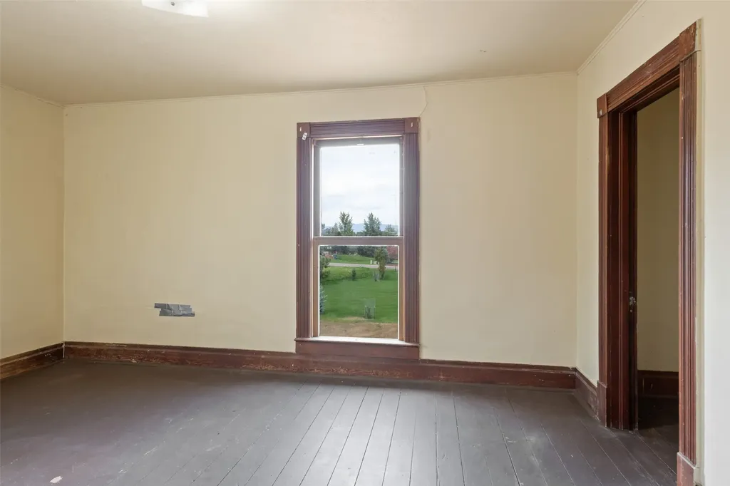 296 Big Flat Road Missoula MT 59804
