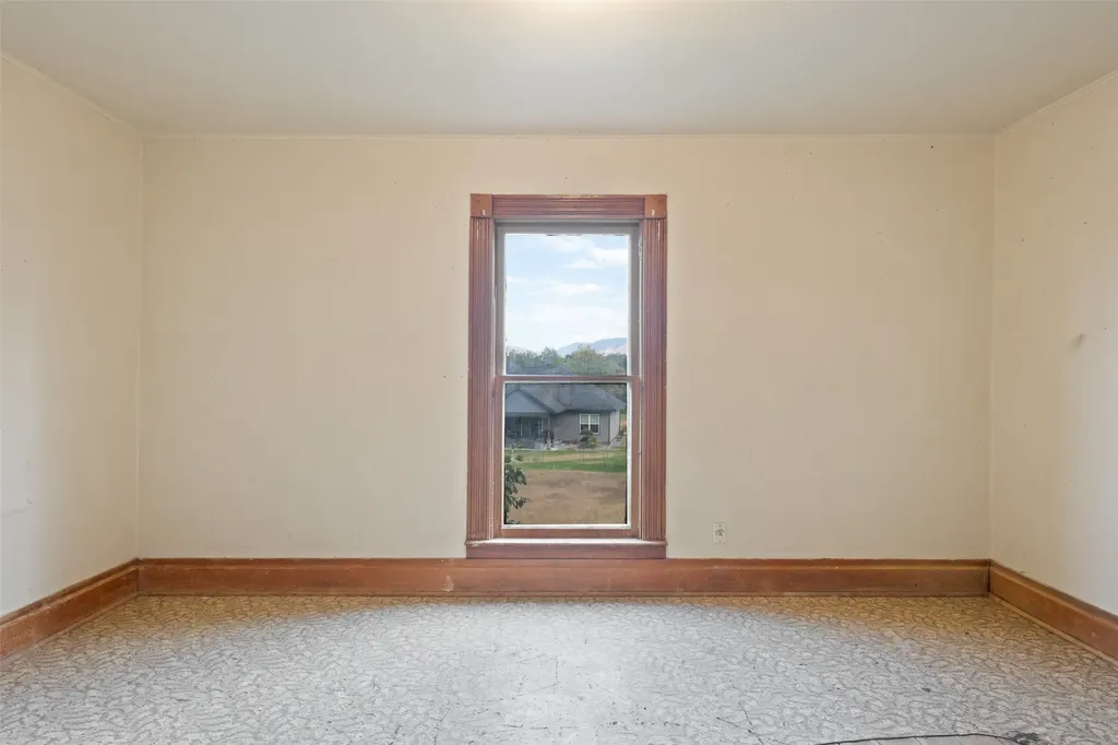 296 Big Flat Road Missoula MT 59804