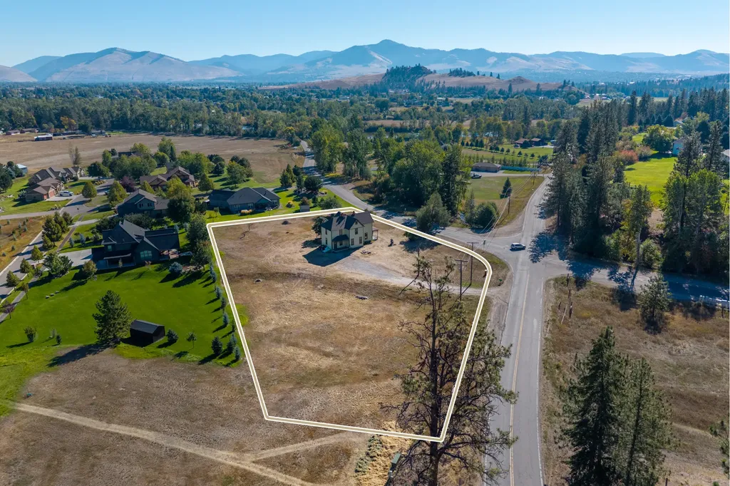 296 Big Flat Road Missoula MT 59804