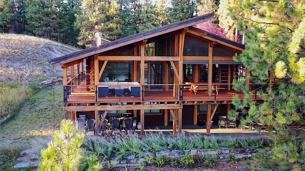 471 Carpenter Lane Eureka MT 59917