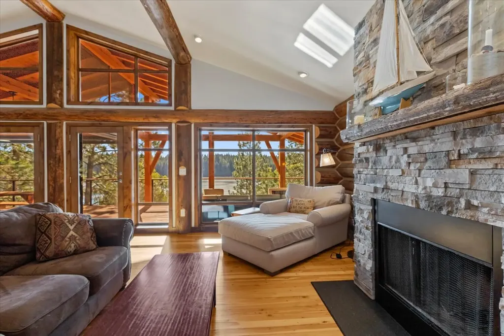 471 Carpenter Lane Eureka MT 59917
