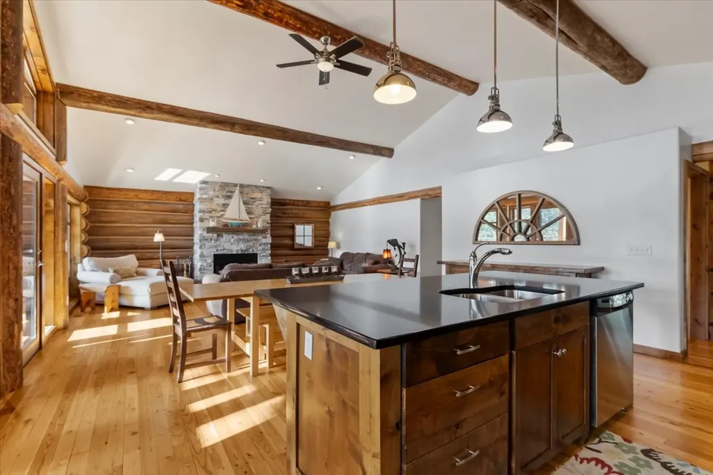 471 Carpenter Lane Eureka MT 59917
