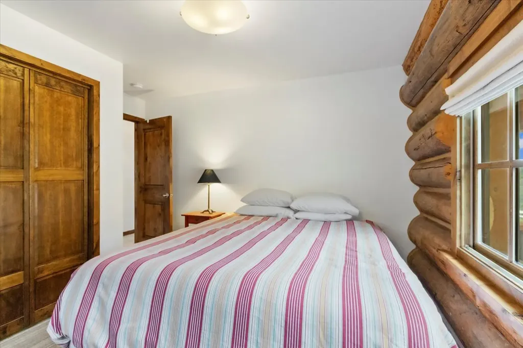 471 Carpenter Lane Eureka MT 59917