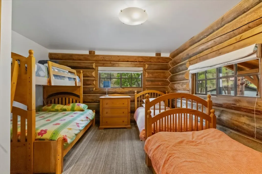471 Carpenter Lane Eureka MT 59917