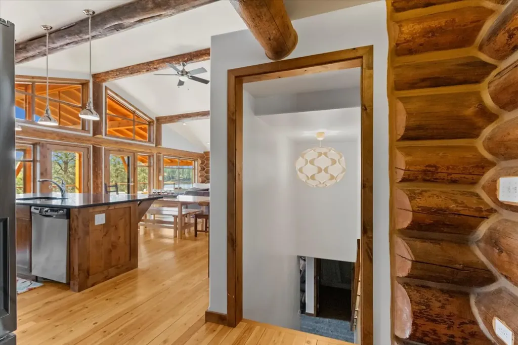 471 Carpenter Lane Eureka MT 59917