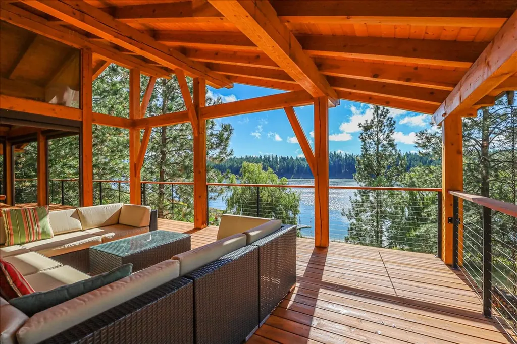 471 Carpenter Lane Eureka MT 59917